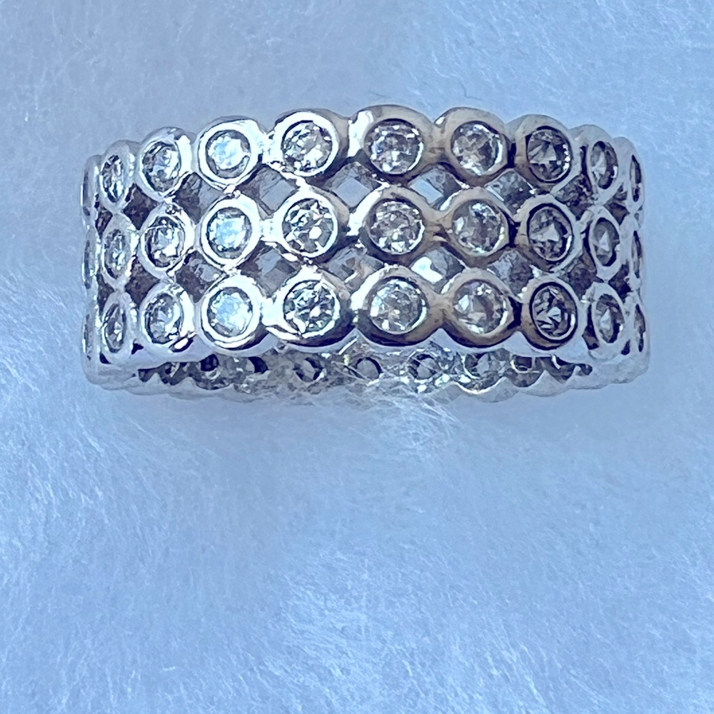 New Women’s Silver Tone Size 7 Three Layer White Cubic Zirconia Stones Ring
